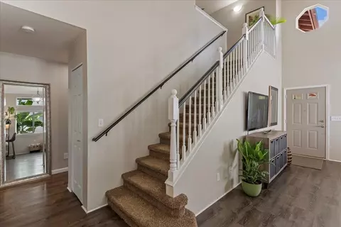 Entry Way - 28 Papahi Loop, Kahului, HI 96732 photo 2 of 3