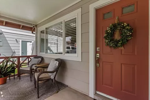 Exterior - 28 Papahi Loop, Kahului, HI 96732 photo 2 of 10