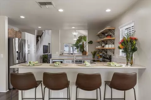 Kitchen - 28 Papahi Loop, Kahului, HI 96732 photo 7 of 7