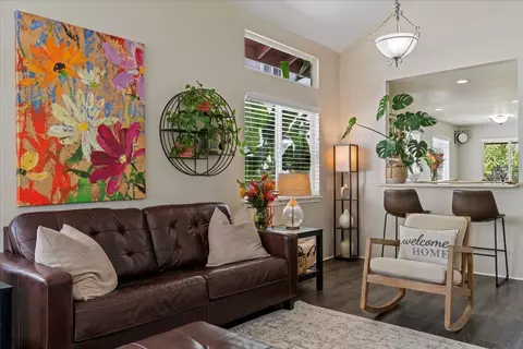 Living - 28 Papahi Loop, Kahului, HI 96732 photo 4 of 5