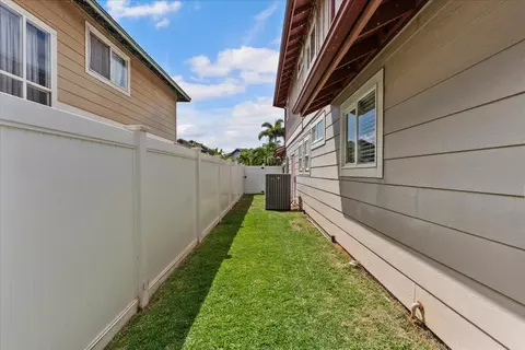 Exterior - 28 Papahi Loop, Kahului, HI 96732 photo 9 of 10