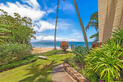 4327 Lower Honoapiilani Rd #203B, Lahaina, HI 96761