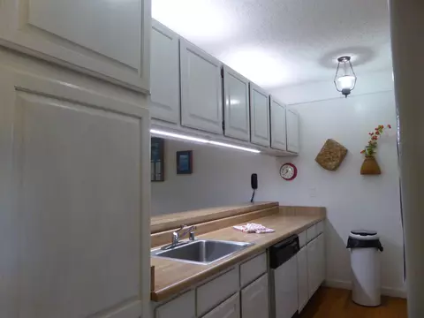 100 Lio Pl #R3, Maunaloa, HI 96770 photo 8