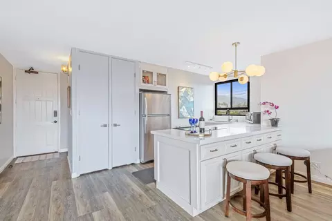 20 Hauoli St #401, Wailuku, HI 96793