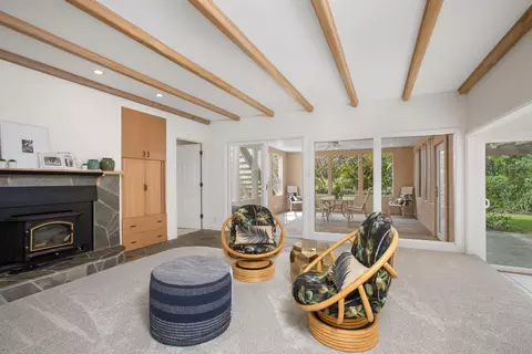 Living - 60 Ka Dr, Kula, HI 96790 photo 1 of 1