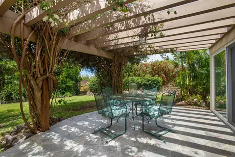 Exterior - 60 Ka Dr, Kula, HI 96790 photo 7 of 9