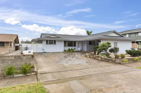 511 Kaulana St, Kahului, HI 96732
