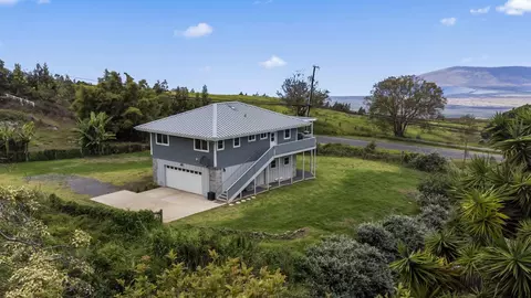 5720 Lower Kula Rd, Kula, HI 96790