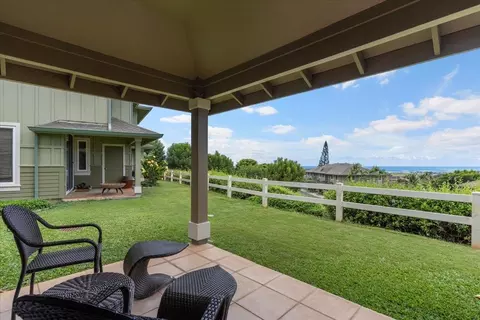 23 Kaloaloa Way #6A, Wailuku, HI 96793