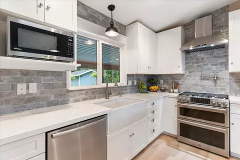 4492 Waha Pl, Haiku, HI 96708 photo 6