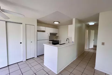 480 Kenolio Rd #3-205, Kihei, HI 96753