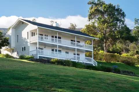 98 Wahelani St, Kula, HI 96790