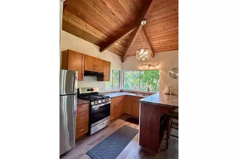 Kitchen - 100 Waipalani Rd, Haiku, HI 96708 photo 6 of 6