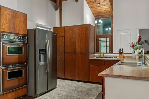 Kitchen - 100 Waipalani Rd, Haiku, HI 96708 photo 2 of 6