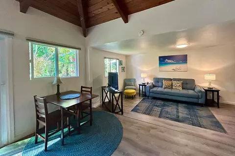 Living - 100 Waipalani Rd, Haiku, HI 96708 photo 4 of 4