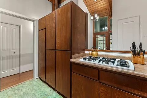 Kitchen - 100 Waipalani Rd, Haiku, HI 96708 photo 3 of 6