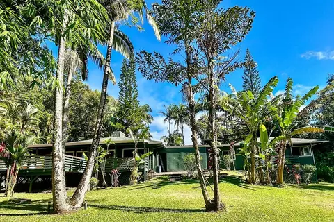Exterior - 100 Waipalani Rd, Haiku, HI 96708 photo 3 of 14