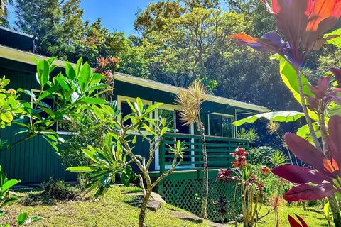 Exterior - 100 Waipalani Rd, Haiku, HI 96708 photo 10 of 14