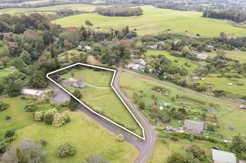 1310 Olinda Rd, Makawao, HI 96768