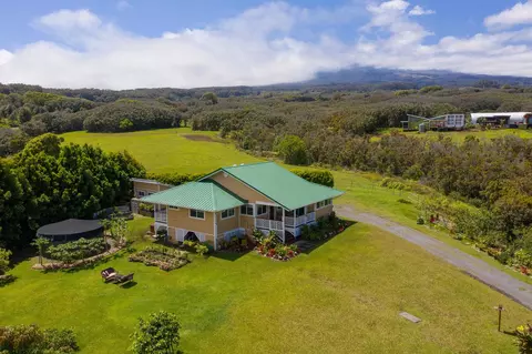 746 Awalau Rd UNIT B, Haiku, HI 96708