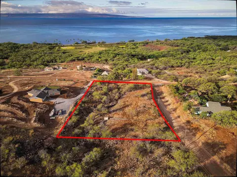 Onioni Dr, Kaunakakai, HI 96748