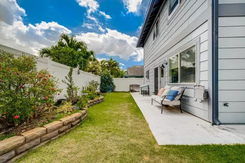 Exterior - 178 Molehulehu Loop, Kahului, HI 96732 photo 2 of 4
