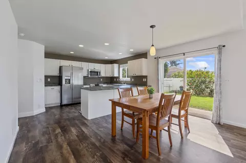 153 E Kanamele Loop, Wailuku, HI 96793