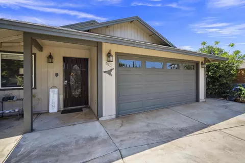 620 Kuu Home Pl, Kihei, HI 96753