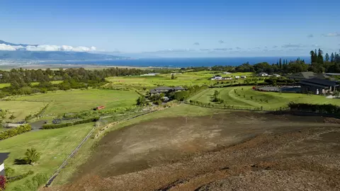 1581 Haliimaile Rd UNIT B, Makawao, HI 96768