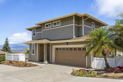 18 Luna Kia Pl, Wailuku, HI 96793
