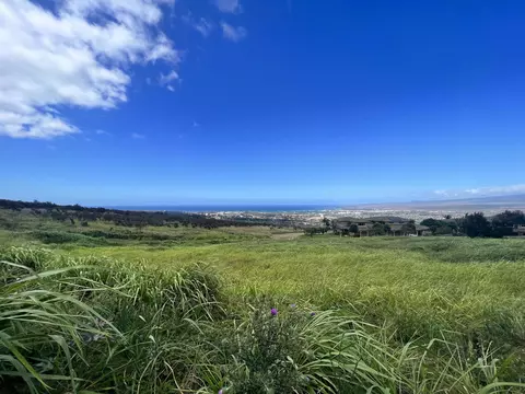 642 Kauna Lipo Dr #21, Wailuku, HI 96793