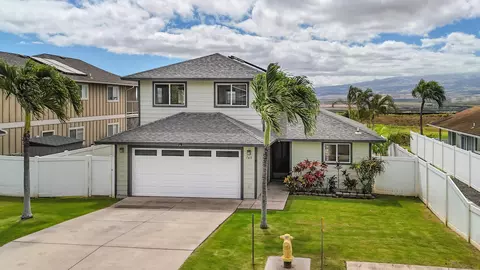 165 Kamahao Cir, Wailuku, HI 96793