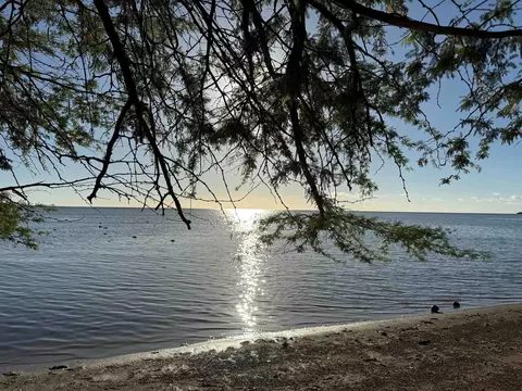 2334 Kamehameha V Hwy, Kaunakakai, HI 96748