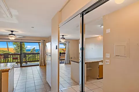 3740 Lower Honoapiilani Rd #E308, Lahaina, HI 96761 photo 26