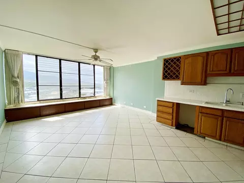 Living - 493 Pio Dr #403, Wailuku, HI 96793 photo 1 of 4