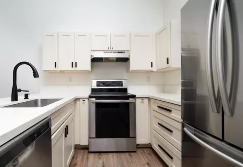 15 Kulanihakoi St #14 F, Kihei, HI 96753