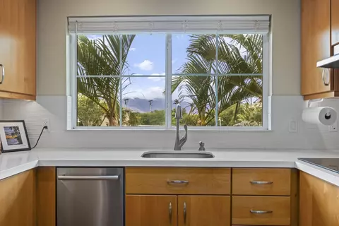 Kitchen - 18 Kai Makani Loop #E203, Kihei, HI 96753 photo 2 of 7