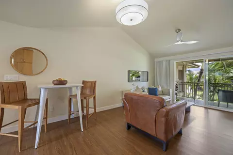 Living - 18 Kai Makani Loop #E203, Kihei, HI 96753 photo 3 of 7