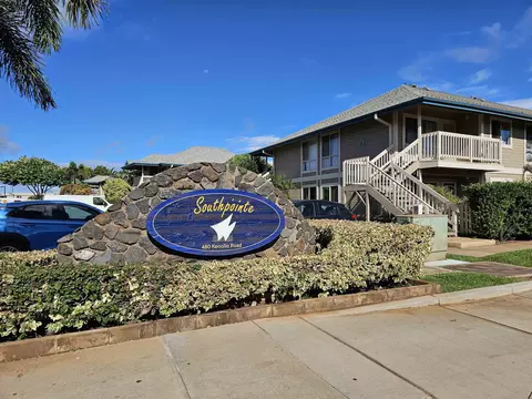 480 Kenolio Rd #5-206, Kihei, HI 96753