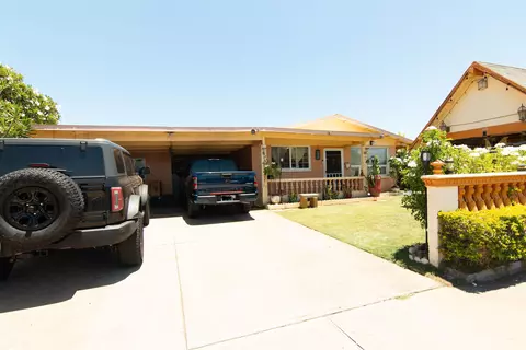 454 Kipuka Pl, Kahului, HI 96732