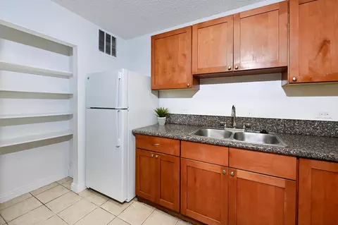 111 Kahului Beach Rd #D123, Kahului, HI 96732