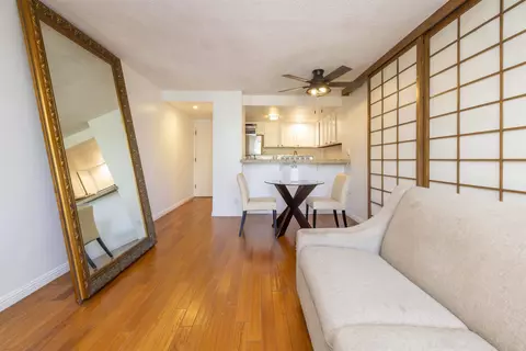 2124 Awihi Pl #113, Kihei, HI 96753