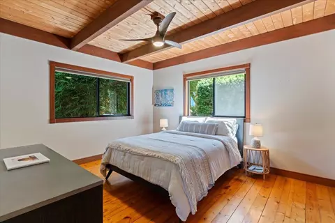 Bedroom - 320 Lower Kimo Dr, Kula, HI 96790 photo 4 of 6