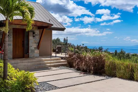 Exterior - 320 Lower Kimo Dr, Kula, HI 96790 photo 5 of 12