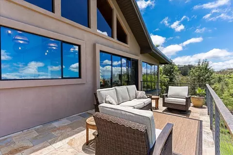 Exterior - 320 Lower Kimo Dr, Kula, HI 96790 photo 7 of 12