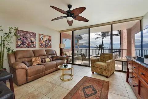 30 Hauoli St #304, Wailuku, HI 96793