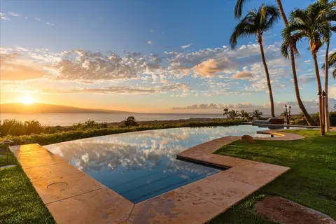 85 Lauawa Pl, Lahaina, HI 96761