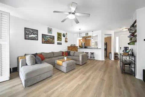 9 Kaloaloa Way #8-C, Wailuku, HI 96793