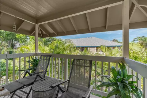 480 Kenolio Rd #16-205, Kihei, HI 96753