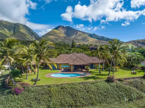 51 Awaiku St #A, Lahaina, HI 96761